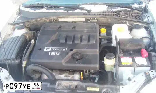 Фото автомобиля CHEVROLET LACETTI, 2008 — госномер Р097УЕ96. Цвет: СЕРЕБРИСТЫЙ