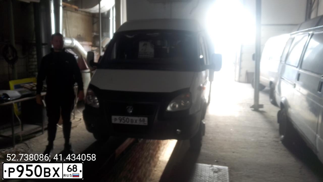 Фото автомобиля GAZ 3302 EL, 2008 — госномер Х474ОА52. Цвет: Белый