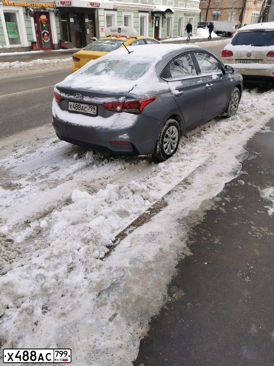 Фото автомобиля HYUNDAI SOLARIS, 2017 — госномер Х488АС799. Цвет: Серый