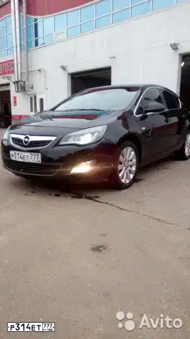 Фото автомобиля TOYOTA AVENSIS, 2007 — госномер Р314ЕТ777. Цвет: ЧЕРНЫЙ