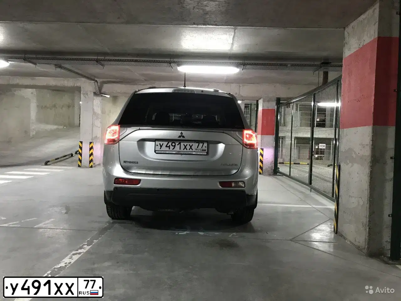 Фото автомобиля MITSUBISHI OUTLANDER, 2013 — госномер О222СО76. Цвет: СЕРЕБРИСТЫЙ