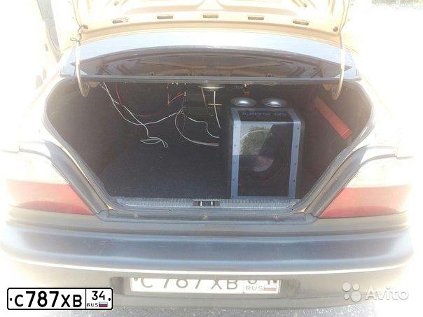 Фото автомобиля DAEWOO ДЭУ НЕКСИА, 2001 — госномер С787ХВ34. Цвет: БЕЖЕВЫЙ