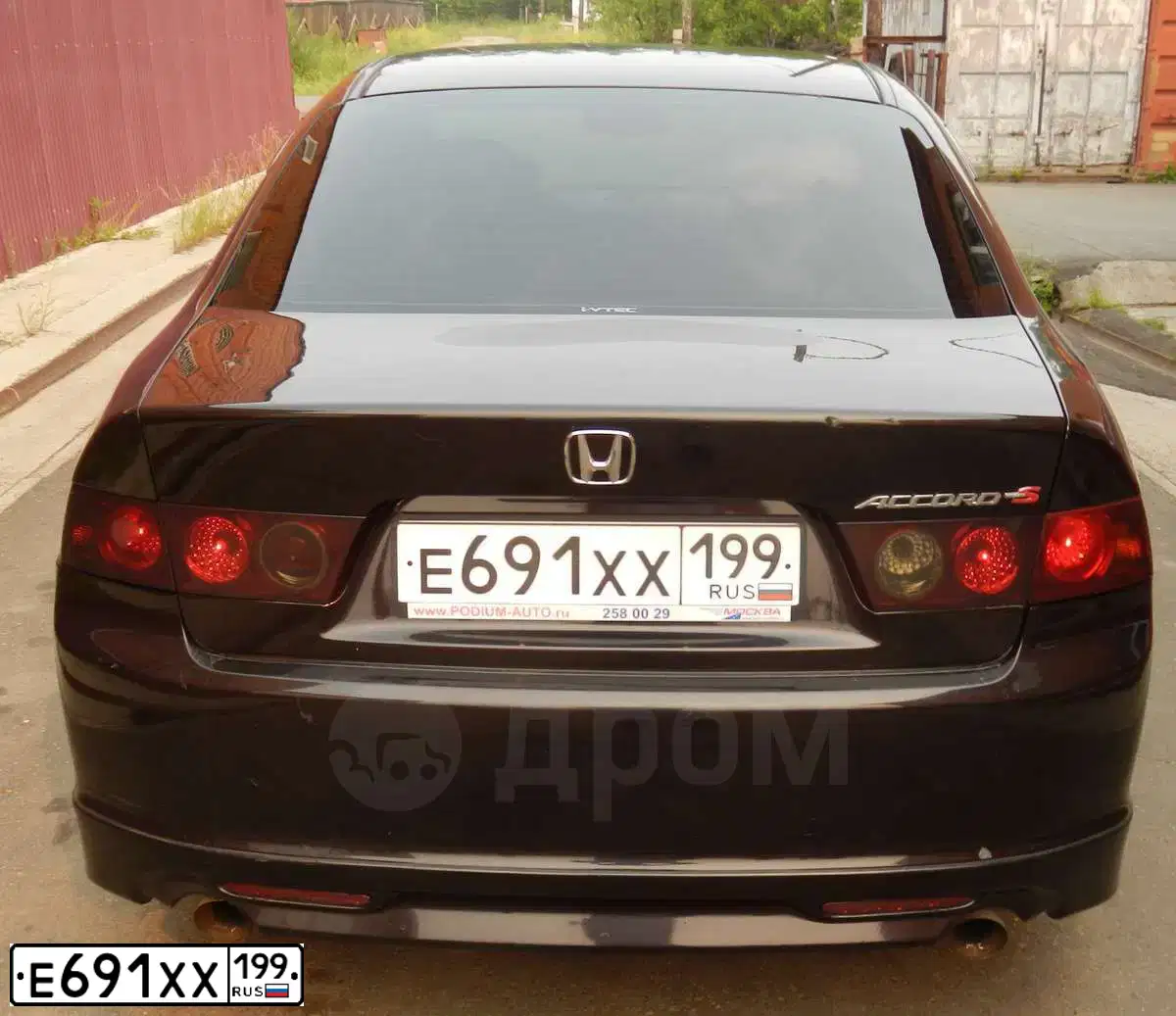 Фото автомобиля HONDA ACCORD, 2007 — госномер Р053ВТ82. Цвет: ТЕМНО-КОРИЧНЕВЫЙ