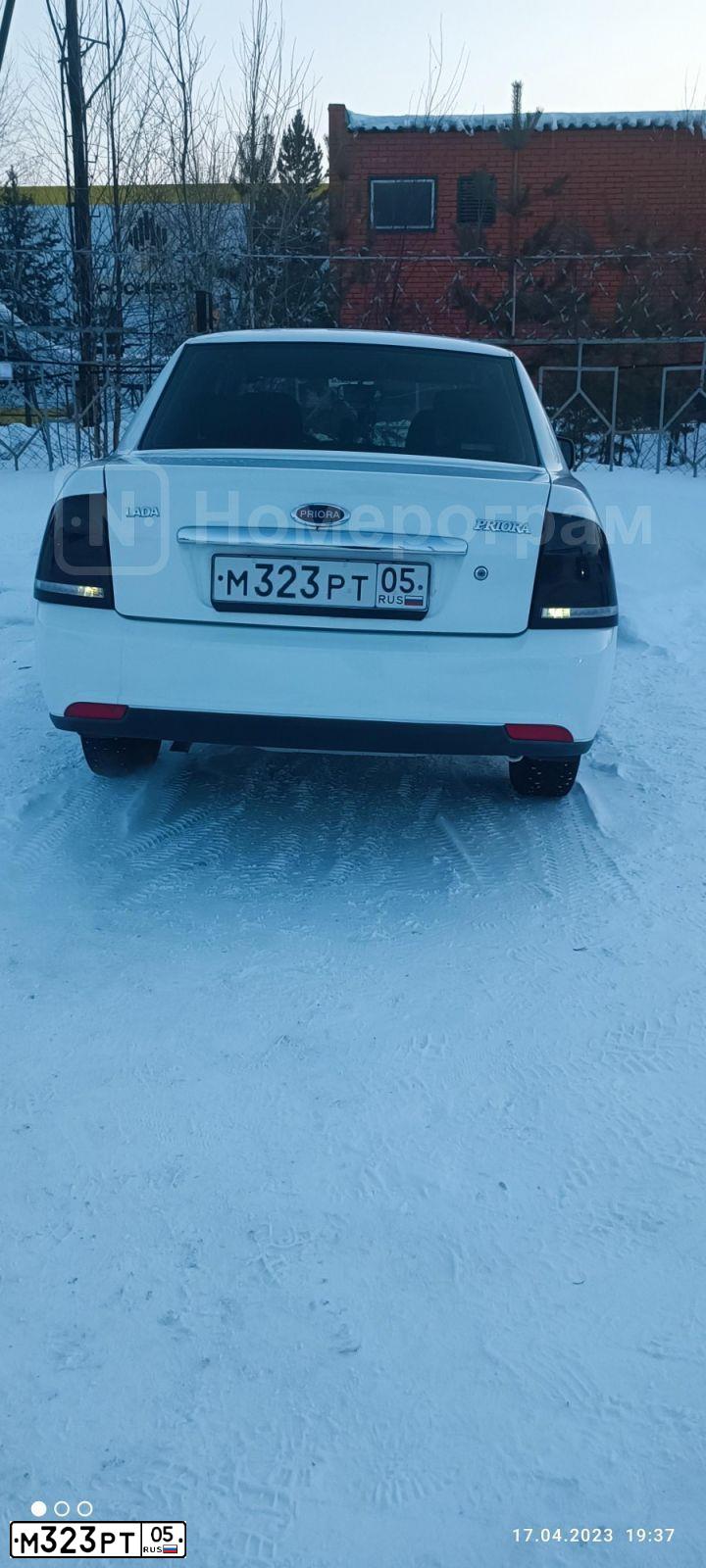 Фото автомобиля LADA 2170 PRIORA, 2012 — госномер М323РТ05. Цвет: Белый