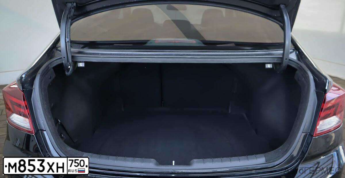 Фото автомобиля HYUNDAI ELANTRA, 2019 — госномер Т700СА58. Цвет: ЖЁЛТЫЙ