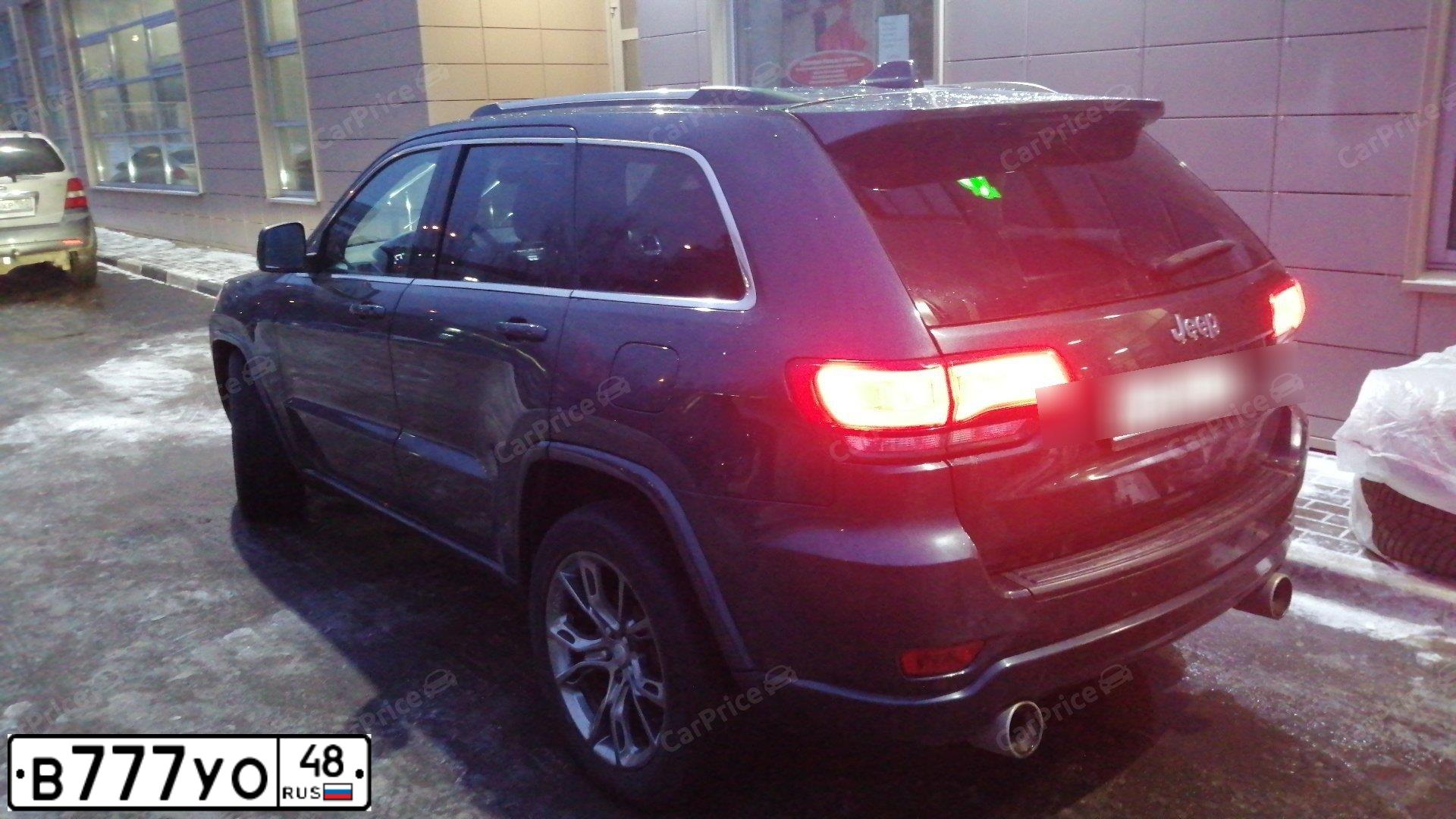 Фото автомобиля JEEP GRAND CHEROKEE, 2013 — госномер А455ХО790. Цвет: СЕРЫЙ