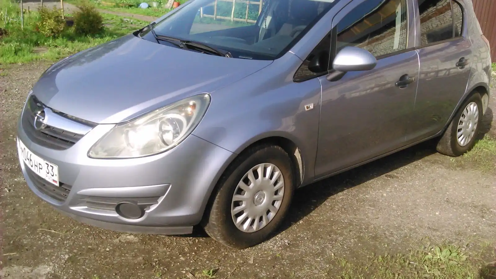 Фото автомобиля OPEL CORSA, 2010 — госномер В400УН69