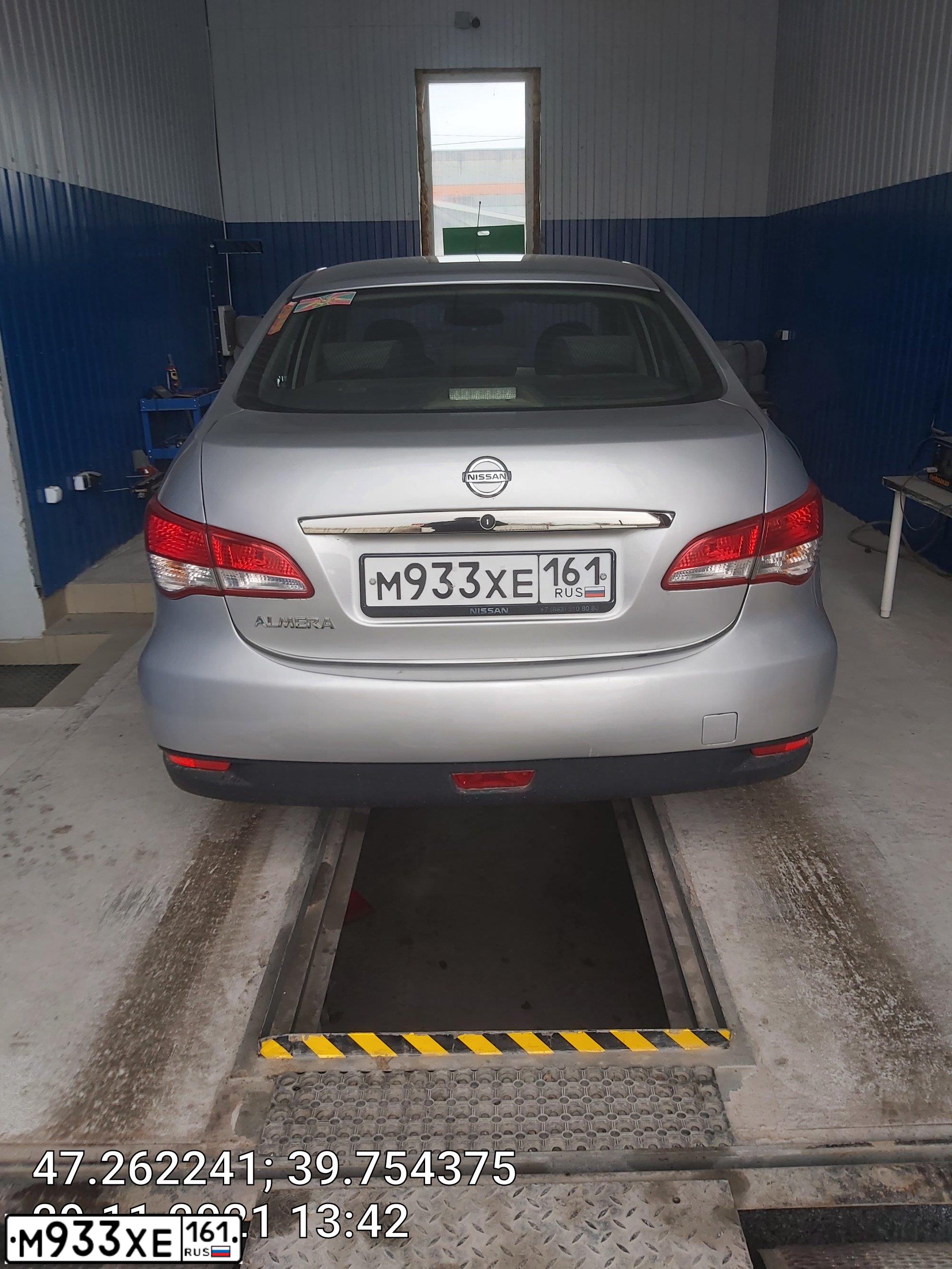 Фото автомобиля NISSAN ALMERA /AVTOVAZ/, 2016 — госномер М933ХЕ161. Цвет: СЕРЕБРИСТЫЙ