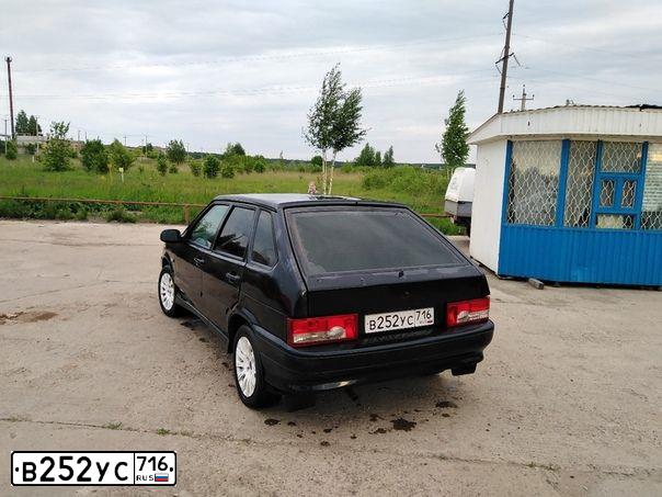 Фото автомобиля LADA 2112 LADA, 2006 — госномер В252УС716. Цвет: ГРАФИТОВЫЙ МЕТАЛЛИК