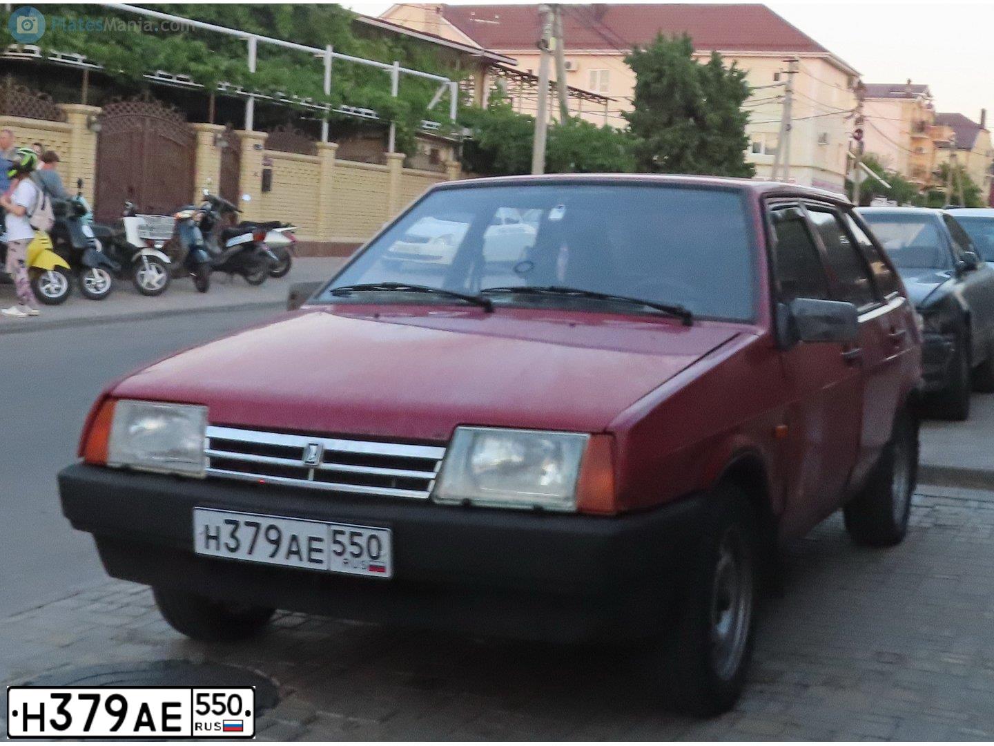 Фото автомобиля LADA 2109 SAMARA, 1996 — госномер Н379АЕ550. Цвет: Красный