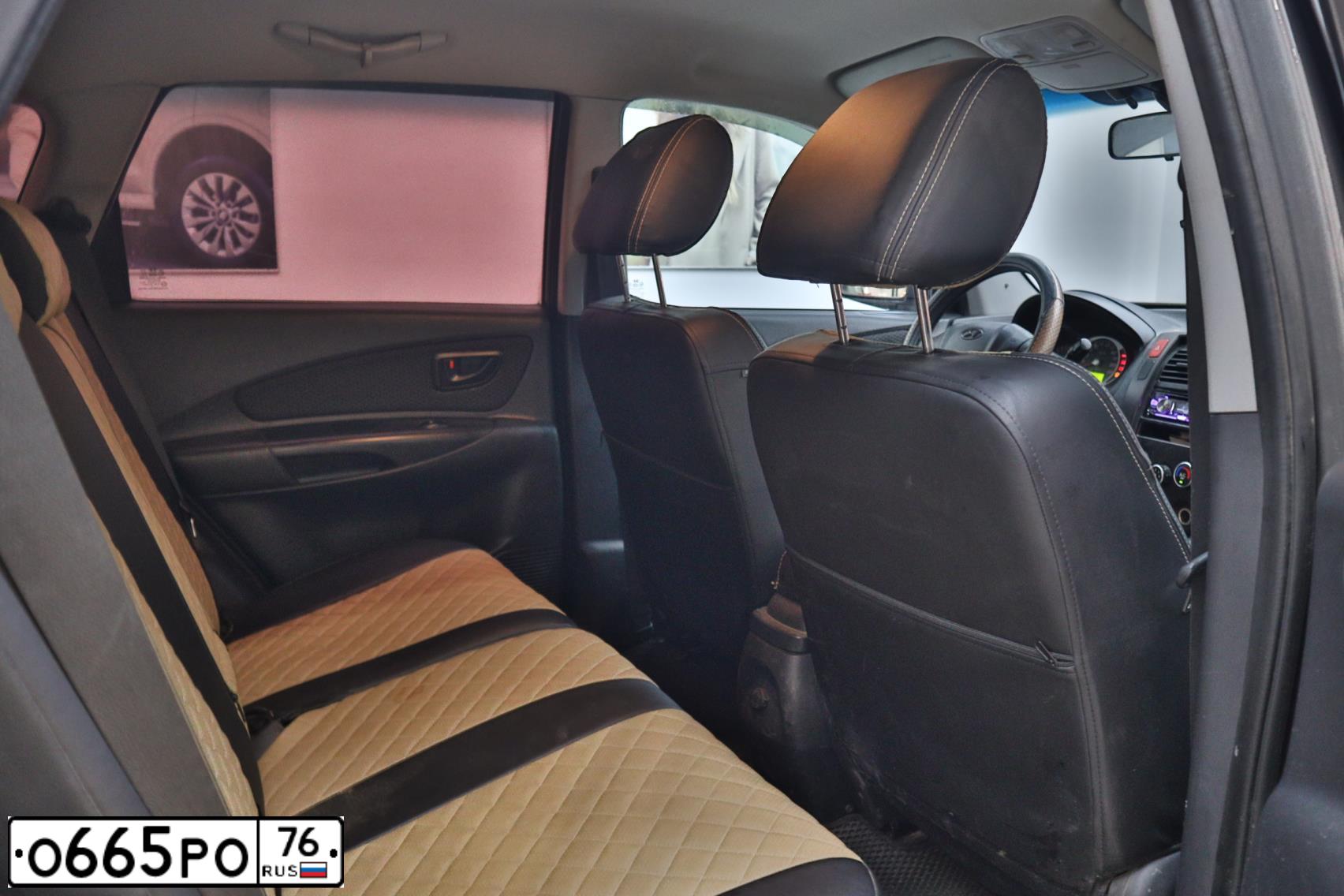 Фото автомобиля HYUNDAI TUCSON, 2008 — госномер В141ОК177. Цвет: ТЕМНО-СЕРЫЙ