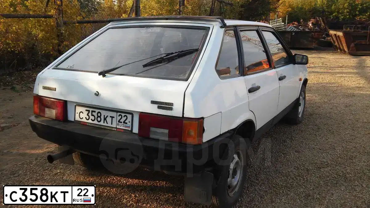 Фото автомобиля LADA 2109 SAMARA, 1994 — госномер К666КМ22. Цвет: БЕЛЫЙ