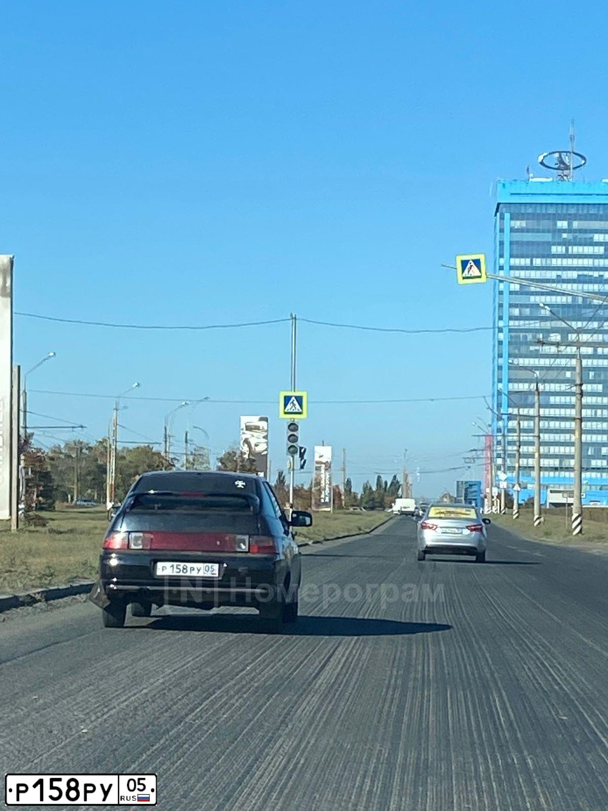 Фото автомобиля LADA 2112, 2004 — госномер М153УУ763. Цвет: ГРАФИТОВЫЙ МЕТАЛЛИК
