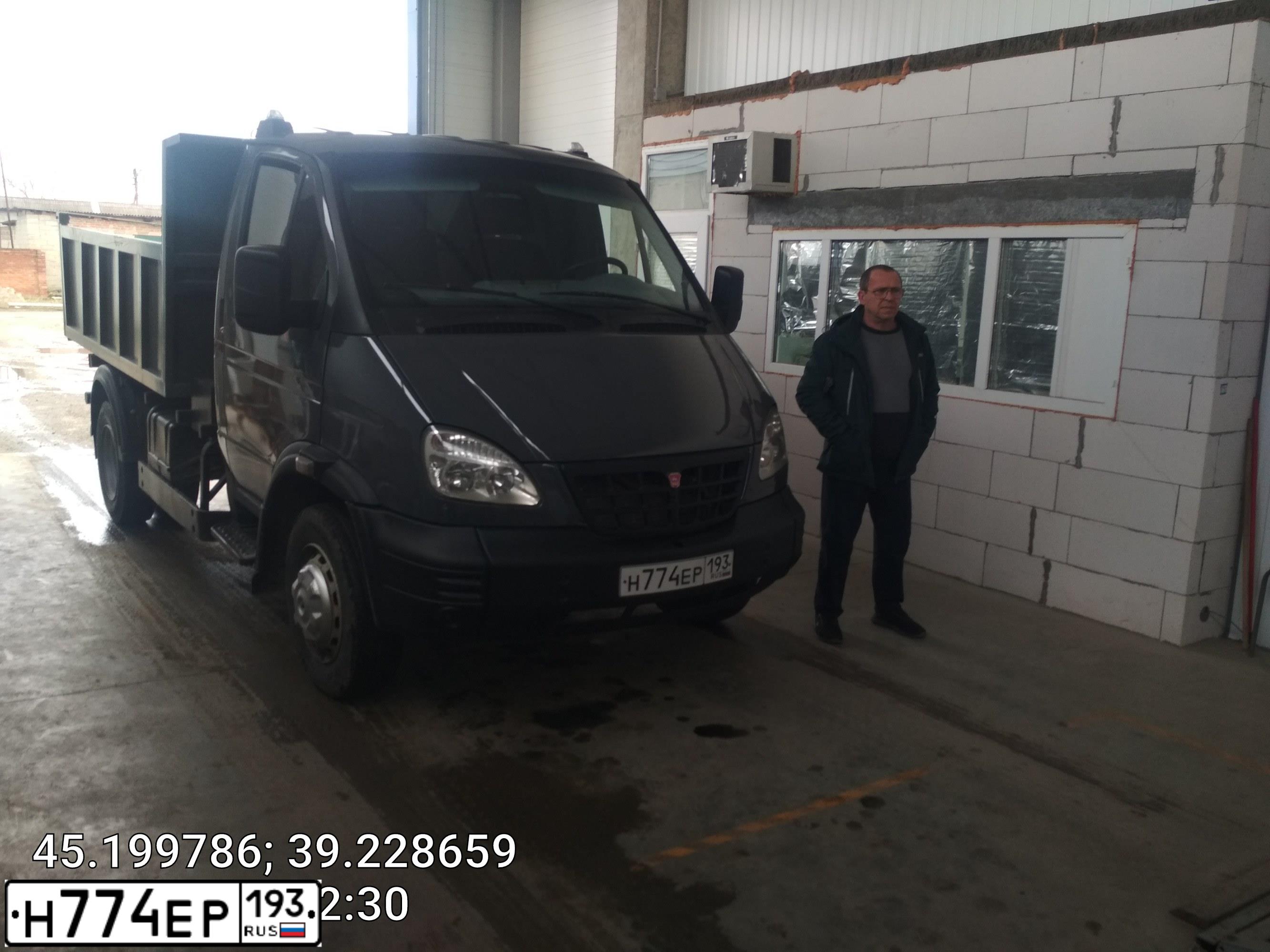 Фото автомобиля GAZ 3310 WALDAI, 2014 — госномер Н774ЕР193. Цвет: СЕРЫЙ