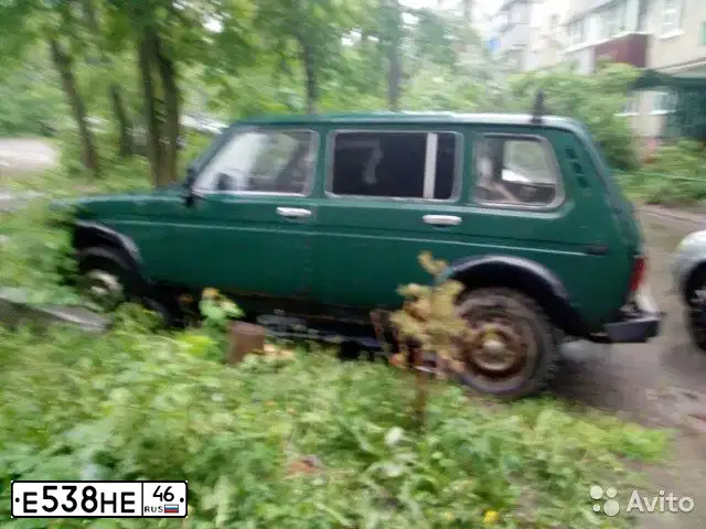 Фото автомобиля LADA 2131 NIVA, 1999 — госномер Е538НЕ46. Цвет: ЗЕЛЕНЫЙ