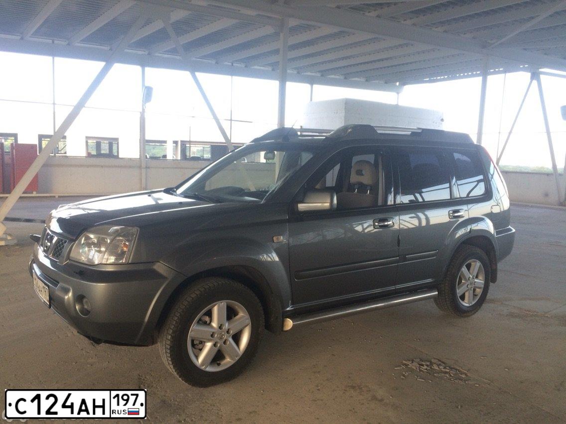 Фото автомобиля NISSAN X-TRAIL, 2006 — госномер Н650ХТ40. Цвет: СЕРЫЙ