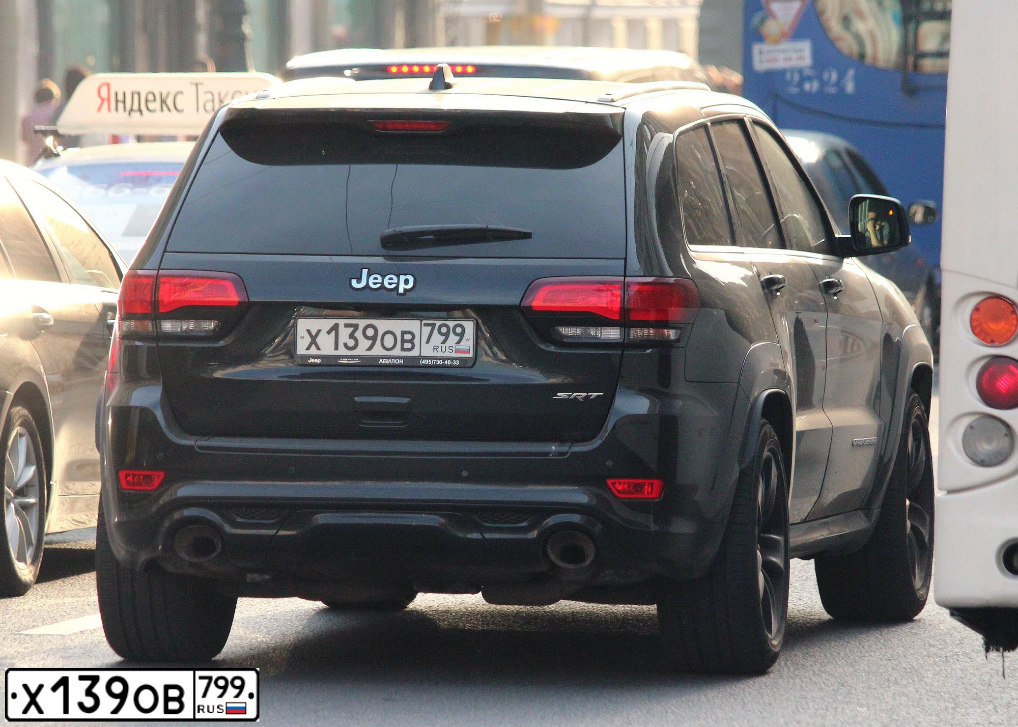 Фото автомобиля JEEP GRAND CHEROKEE, 2016 — госномер Х139ОВ799