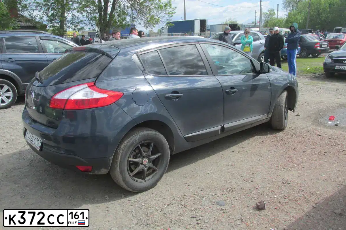 Фото автомобиля RENAULT MEGANE, 2013 — госномер С183КХ57