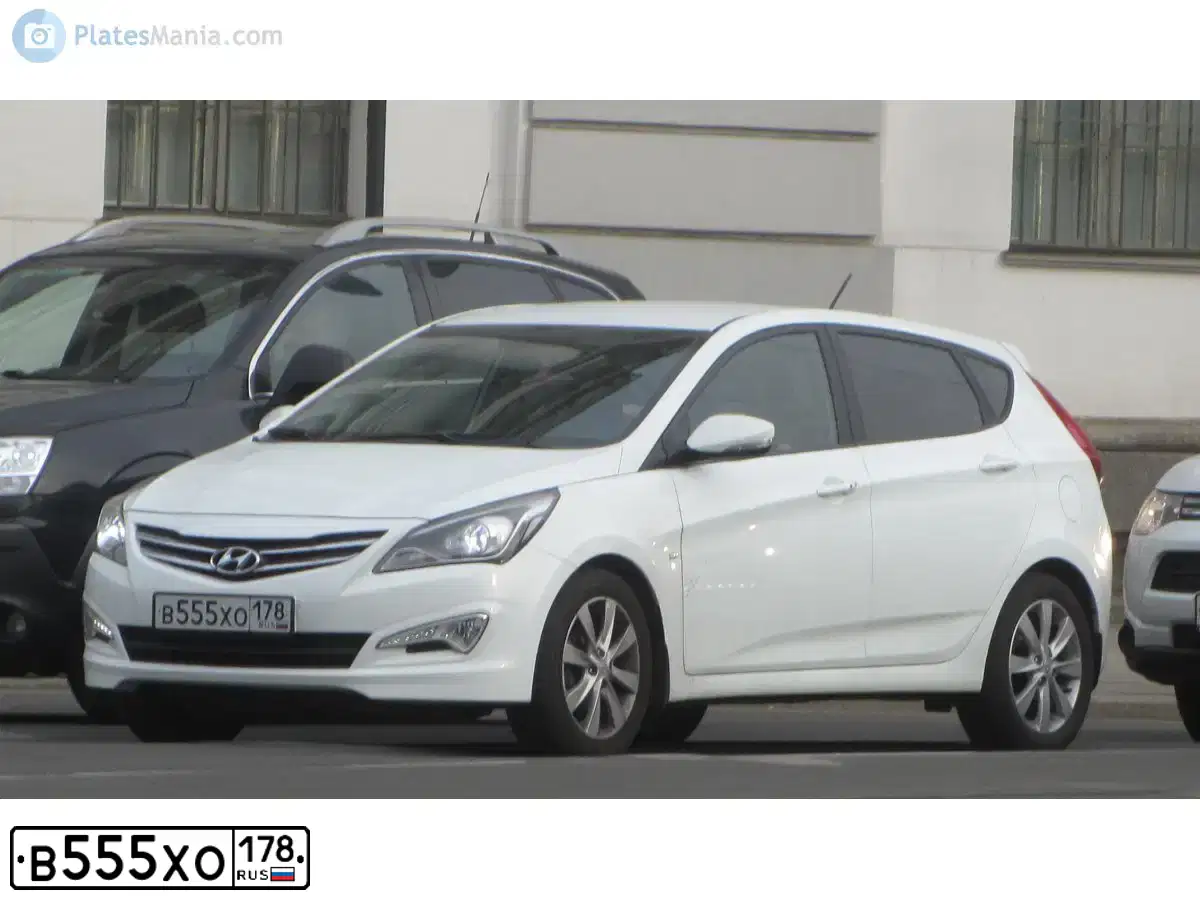 Фото автомобиля HYUNDAI SOLARIS, 2015 — госномер Т722ОН198. Цвет: Белый