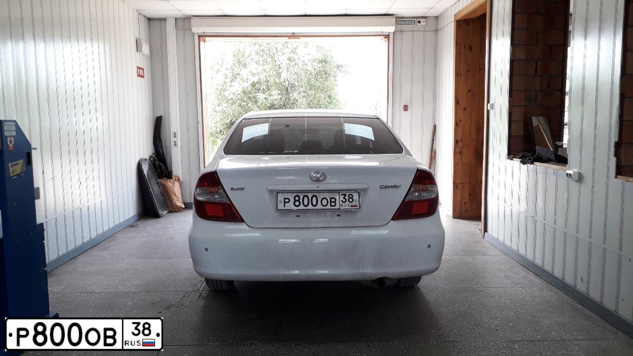 Фото автомобиля TOYOTA CAMRY, 2003 — госномер М252НУ138