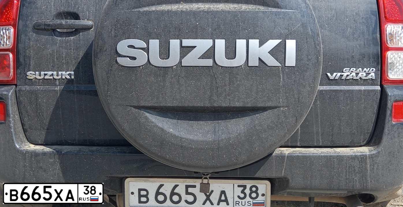 Фото автомобиля SUZUKI /GRAND/ VITARA, 2006 — госномер С657АО799. Цвет: СЕРЕБРИСТЫЙ