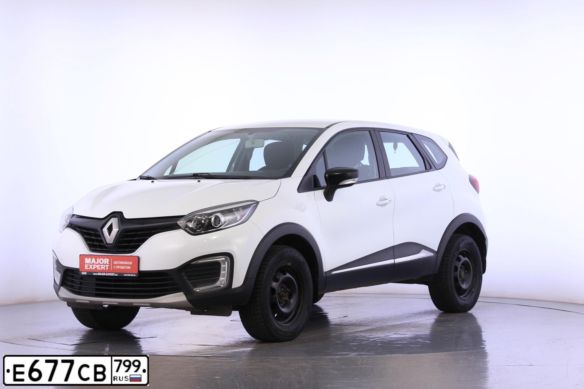 Фото автомобиля RENAULT KAPTUR, 2019 — госномер Р345КЕ761. Цвет: Белый
