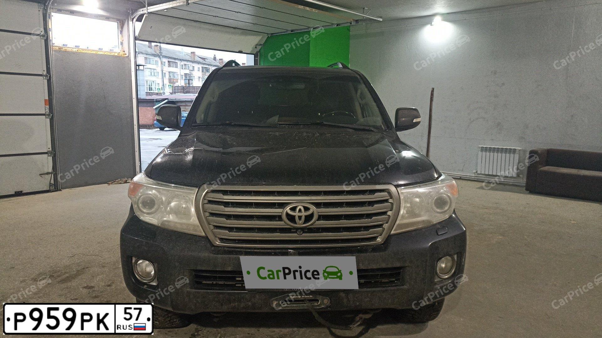 Фото автомобиля TOYOTA LANDCRUISER 200, 2015 — госномер С225МХ57. Цвет: ЧЕРНЫЙ