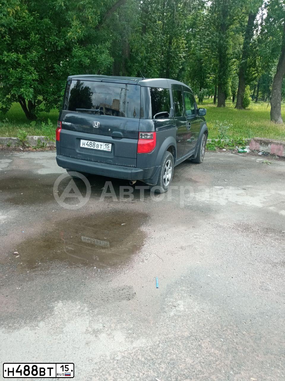 Фото автомобиля HONDA ELEMENT, 2003 — госномер Н488ВТ15. Цвет: ЧЕРНЫЙ