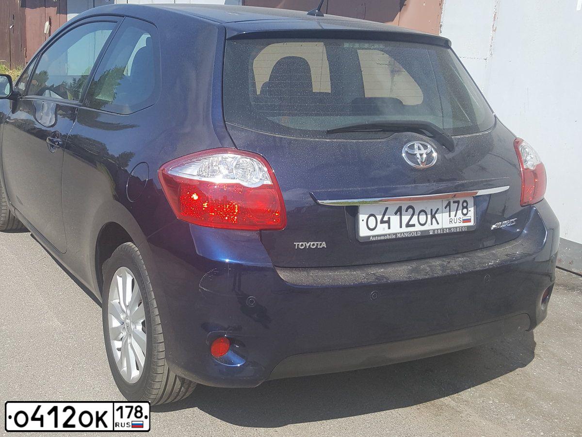 Фото автомобиля TOYOTA AURIS, 2010 — госномер А203КУ147. Цвет: синий
