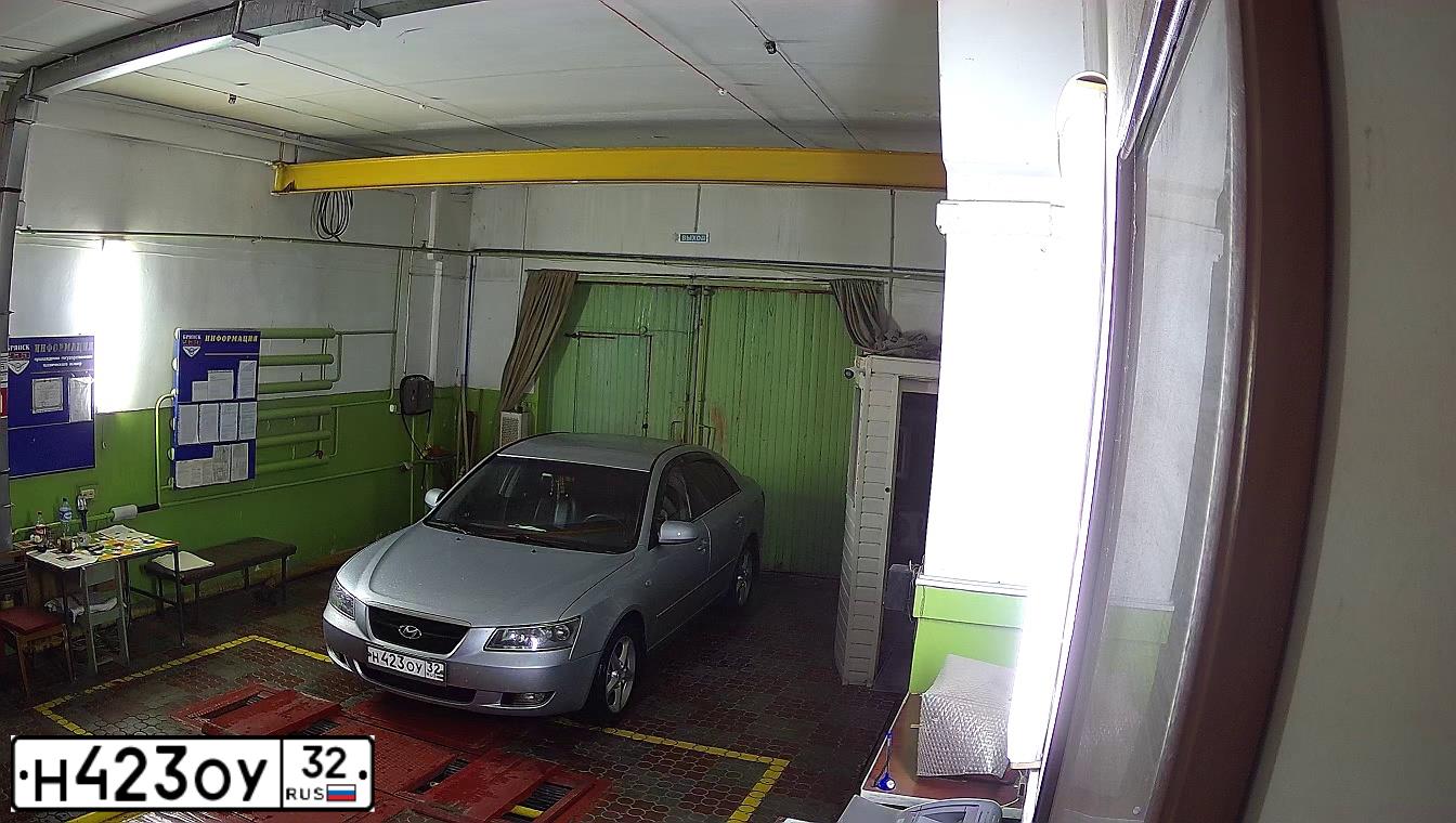 Фото автомобиля ХЕНДЭ NF 2.4 GLS, 2007 — госномер Х148ВХ181. Цвет: СЕРЕБРИСТЫЙ