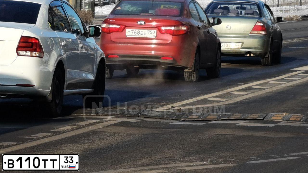 Фото автомобиля KIA RIO, 2019 — госномер А721ВХ977. Цвет: Серый