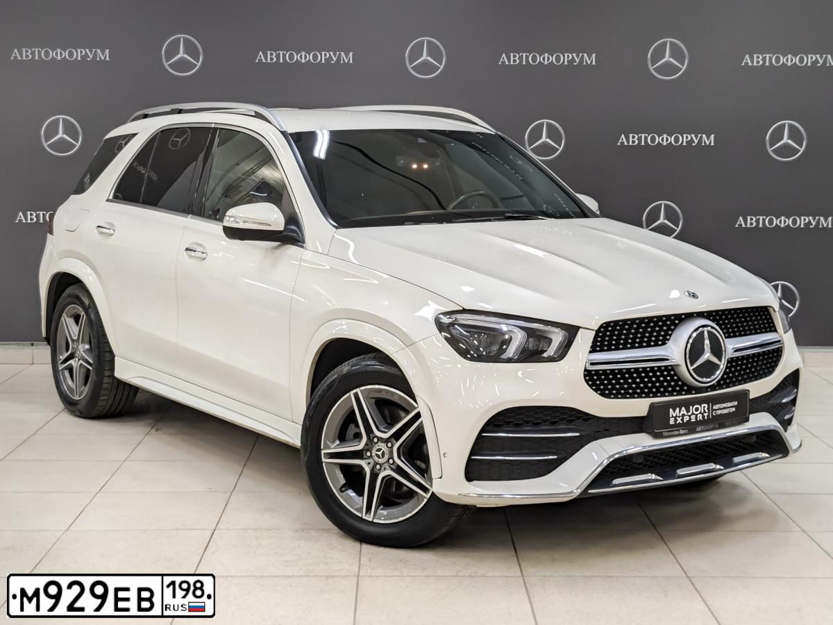 Фото автомобиля MERCEDES - BENZ GLE 400 D 4MATIC, 2021 — госномер О831РХ797. Цвет: Белый