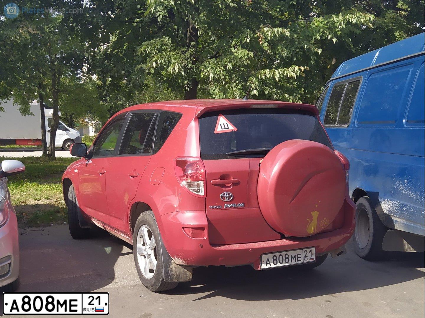 Фото автомобиля TOYOTA RAV4, 2007 — госномер А808МЕ21. Цвет: Красный