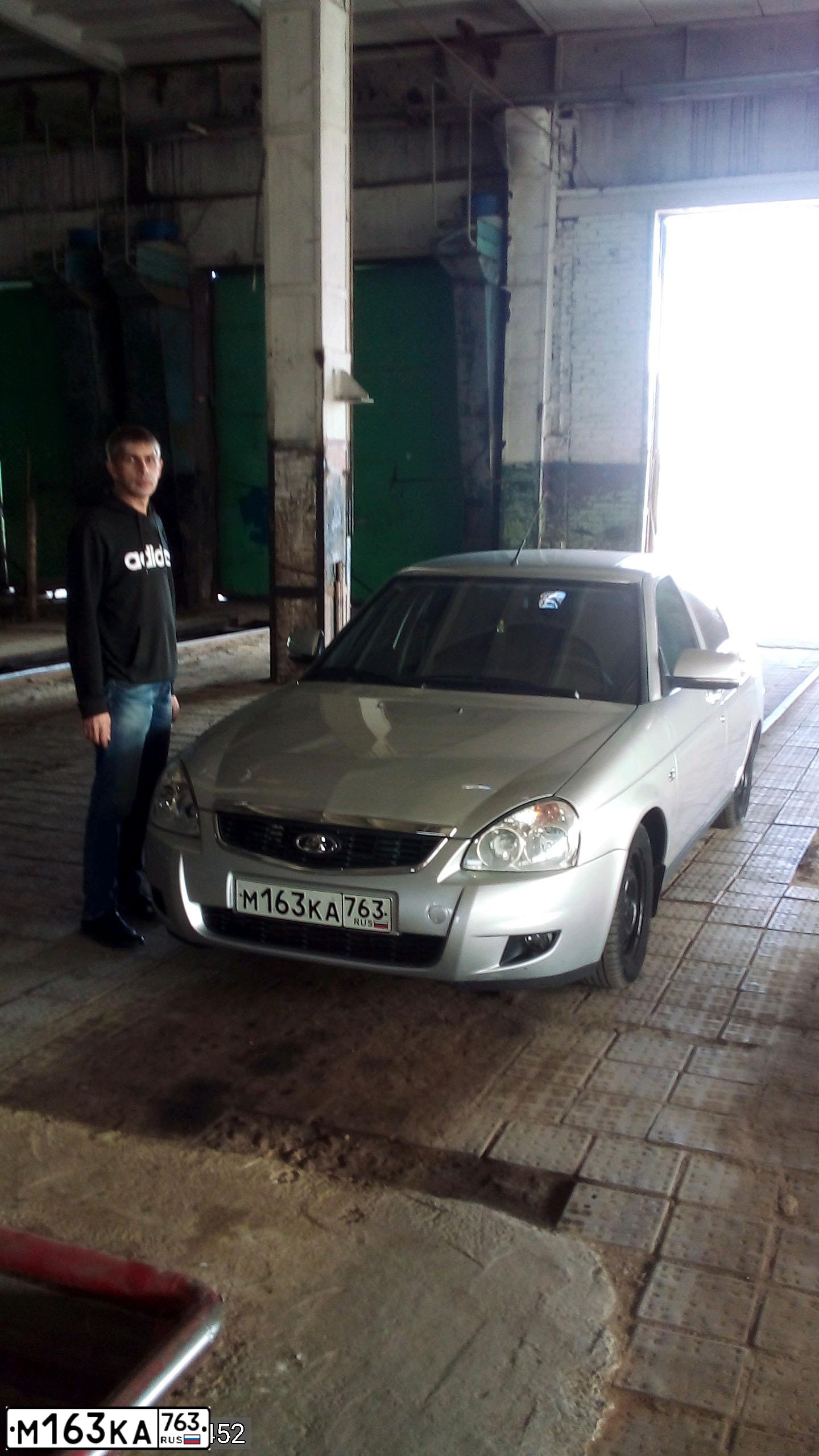 Фото автомобиля LADA 2170 PRIORA, 2014 — госномер М163КА763. Цвет: СЕРЕБРИСТЫЙ МЕТАЛЛИК