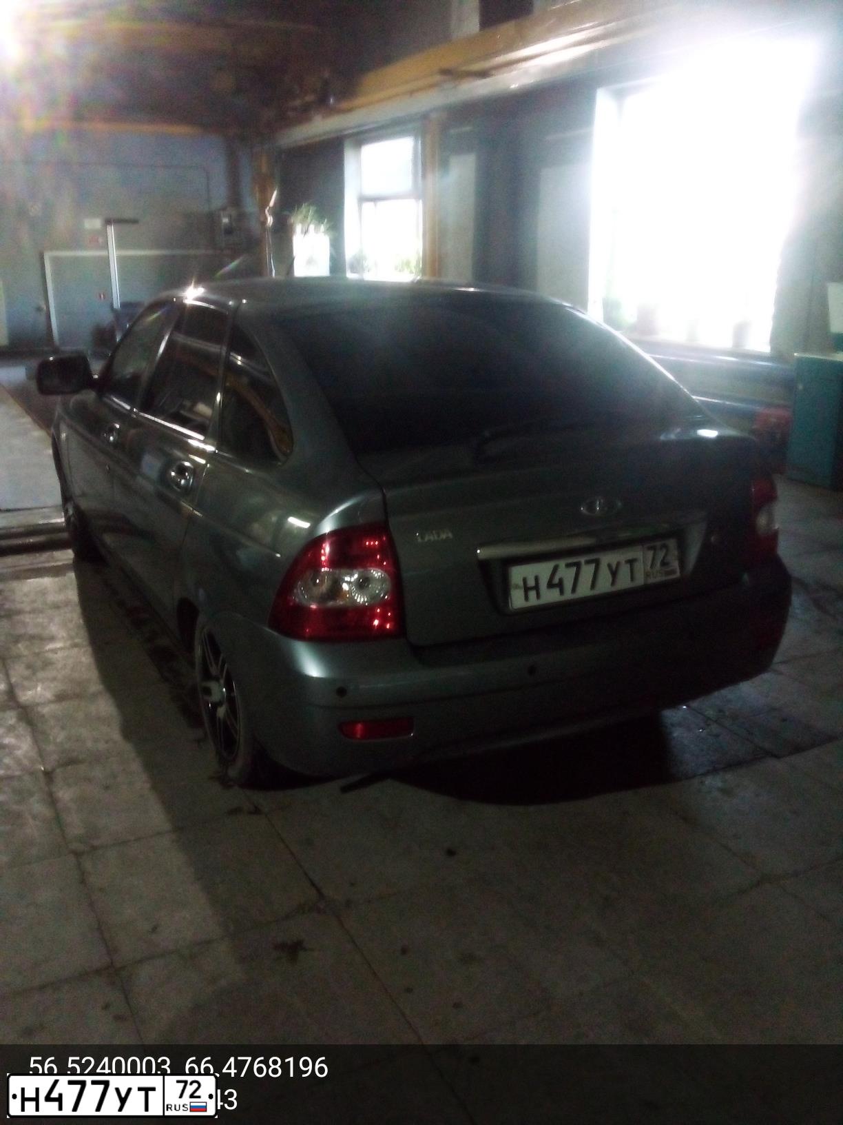 Фото автомобиля LADA 2172 PRIORA, 2011 — госномер Н477УТ72. Цвет: СРЕДНИЙ СЕРО-ЗЕЛЕНЫЙ МЕТ.