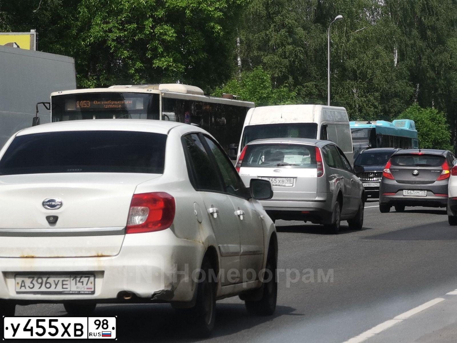 Фото автомобиля MERCEDES CLK-KLASSE, 1999 — госномер Х326ОМ47. Цвет: ЧЕРНЫЙ