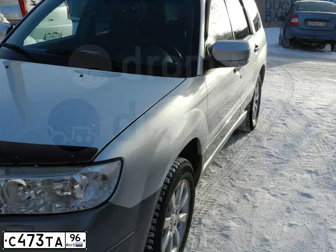 Фото автомобиля SUBARU FORESTER, 2006 — госномер С473ТА96. Цвет: Серебристый