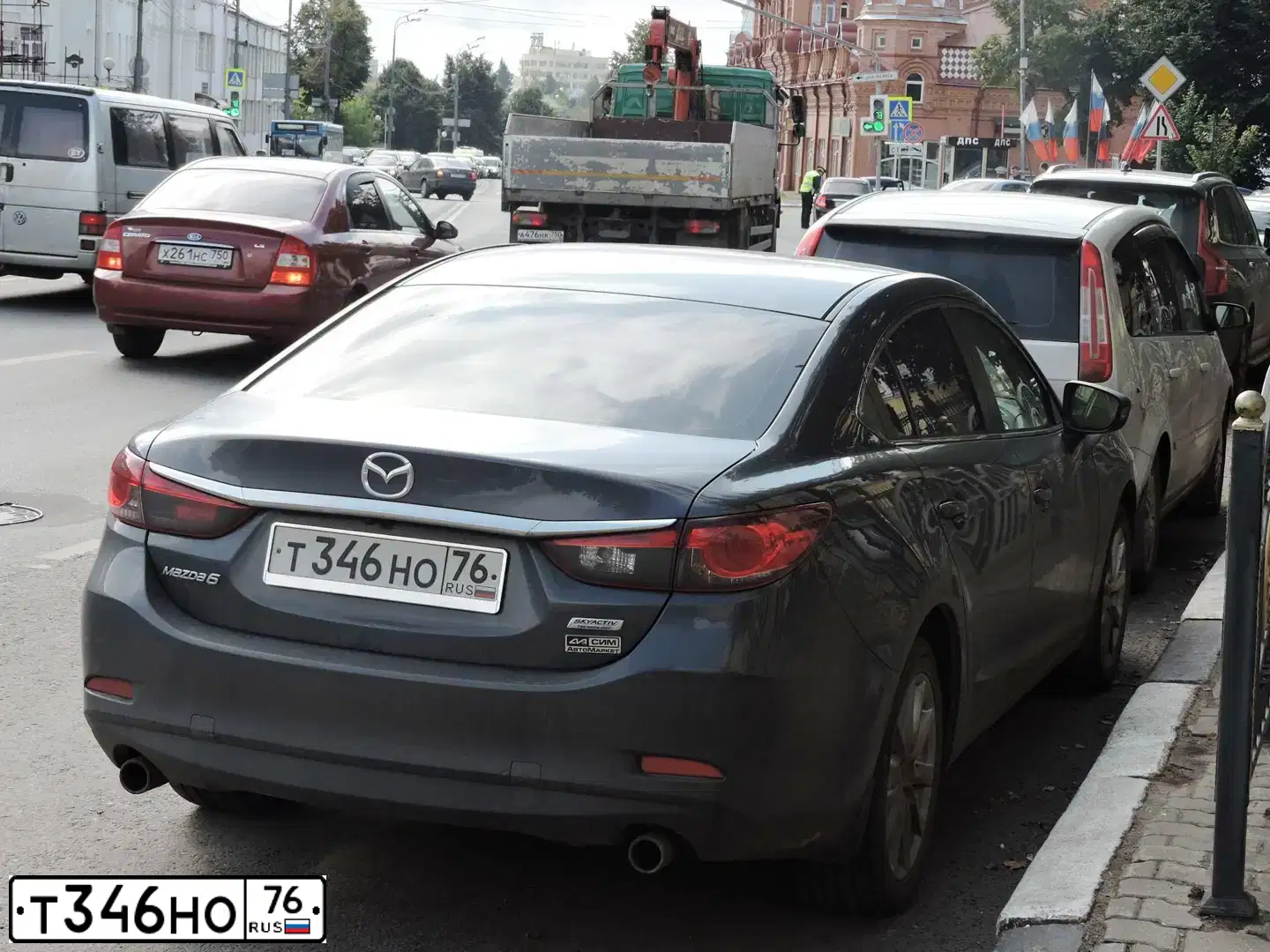 Фото автомобиля MAZDA 6, 2016 — госномер Т346НО76. Цвет: СЕРЫЙ