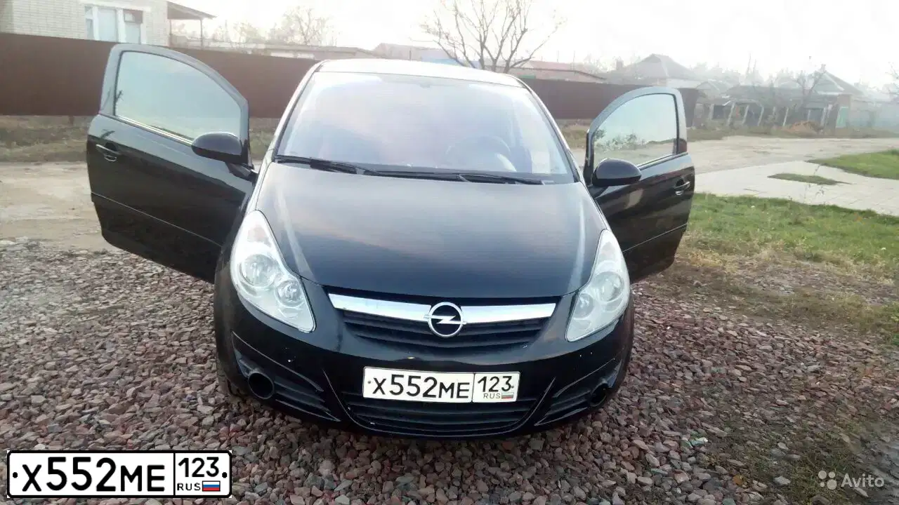 Фото автомобиля OPEL CORSA, 2007 — госномер А929КУ193. Цвет: ЧЕРНЫЙ