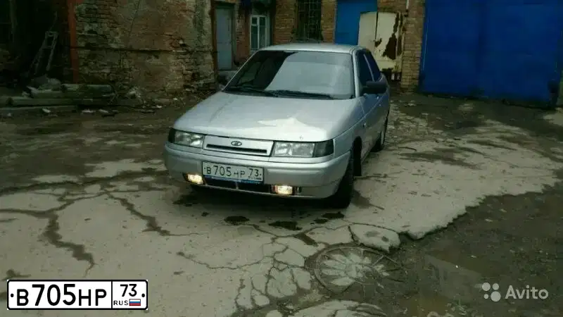 Фото автомобиля LADA 2110, 2005 — госномер В782ОУ716. Цвет: Серебристый