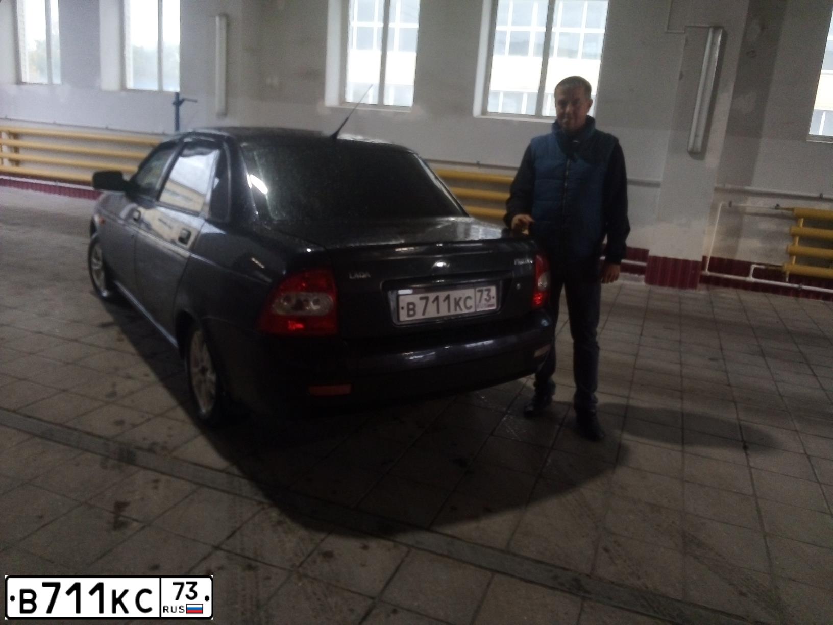 Фото автомобиля LADA 2170 PRIORA, 2007 — госномер В711КС73. Цвет: графитовый металлик