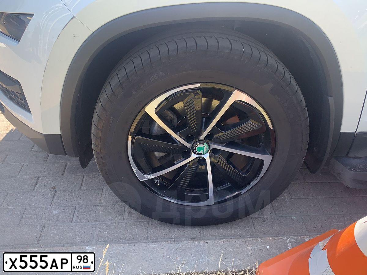 Фото автомобиля SUBARU OUTBACK, 2009 — госномер Х555АР98. Цвет: СИНИЙ