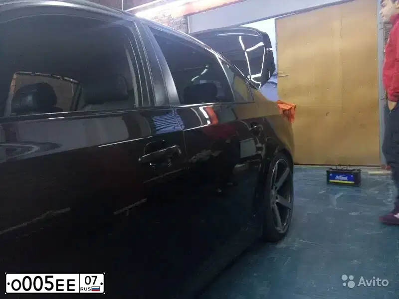 Фото автомобиля БМВ 545IA, 2003 — госномер У825ЕК07. Цвет: ЧЕРНЫЙ
