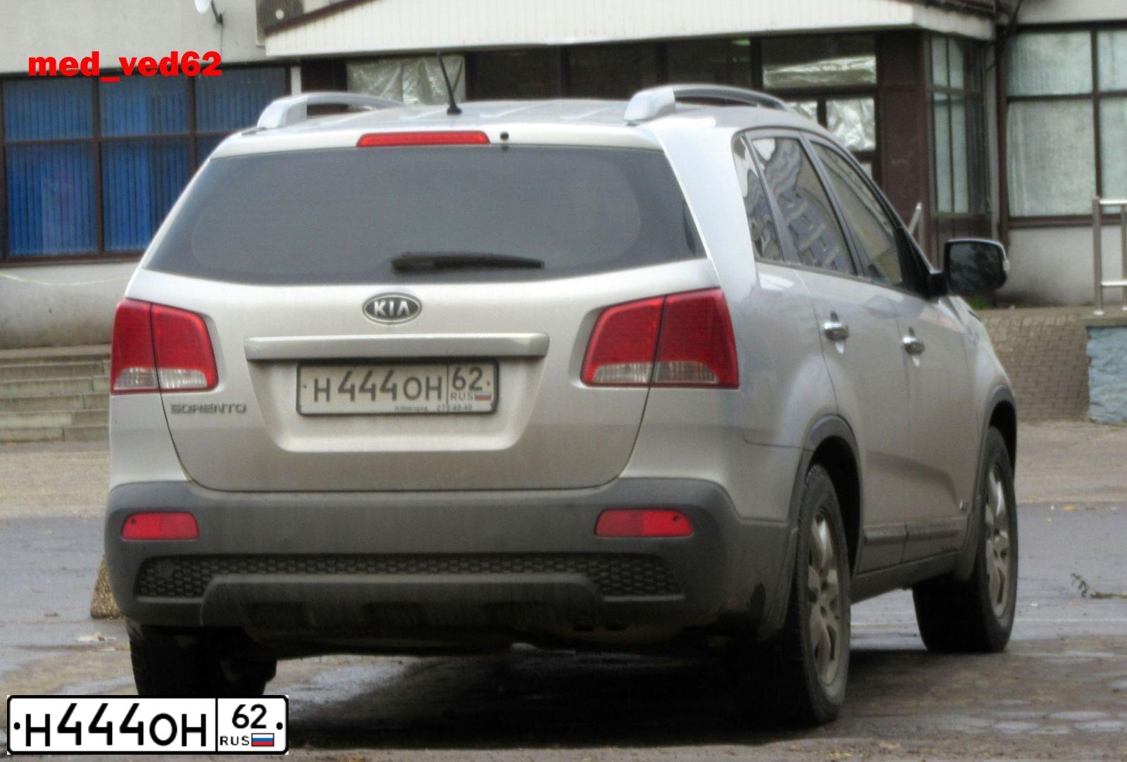 Фото автомобиля AUDI A4, 2007 — госномер М615СС62. Цвет: ТЕМНО-СЕРЫЙ
