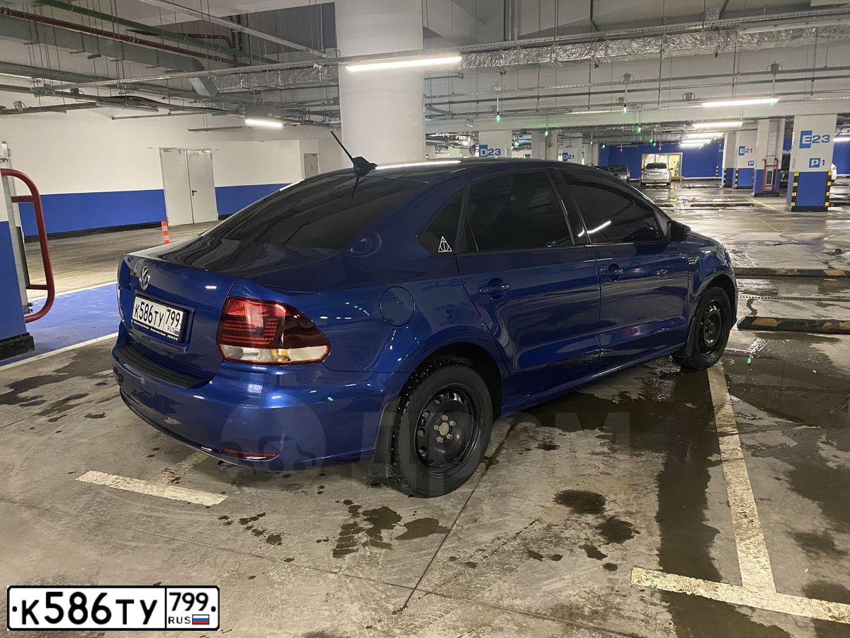 Фото автомобиля VOLKSWAGEN POLO, 2020 — госномер К586ТУ799. Цвет: ЯРКО-СИНИЙ