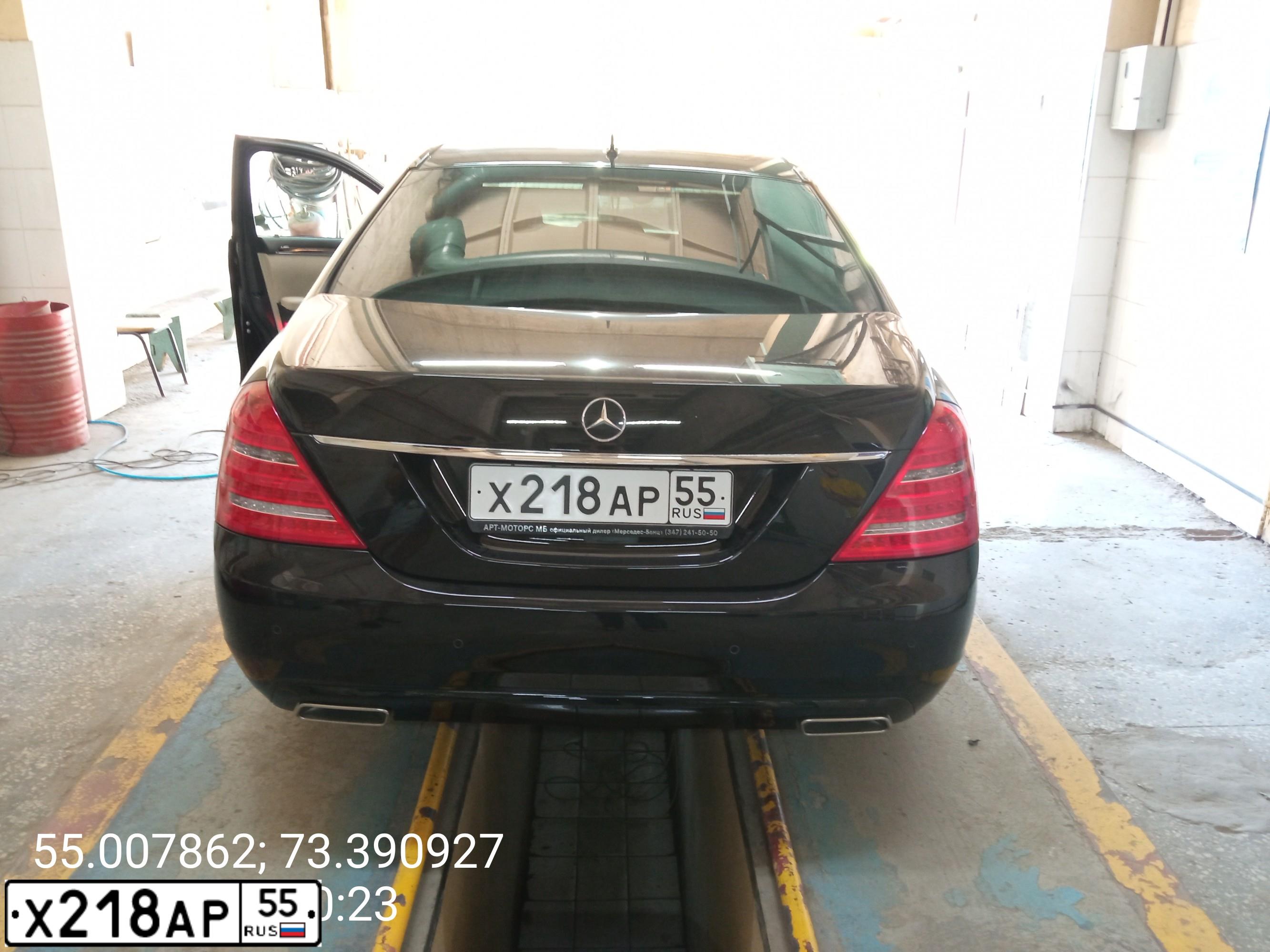 Фото автомобиля MERCEDES S-KLASSE, 2011 — госномер А010АА02. Цвет: ЧЕРНЫЙ