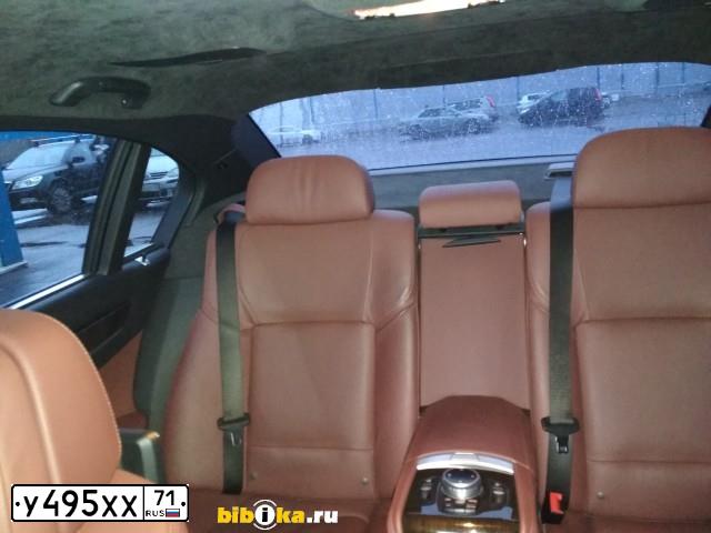 Фото автомобиля BMW 750, 2014 — госномер М171ТМ790