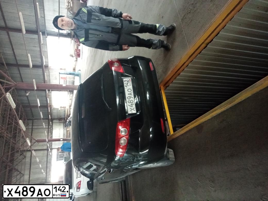 Фото автомобиля CHEVROLET LACETTI, 2008 — госномер Т942ВЕ154. Цвет: ЧЕРНЫЙ