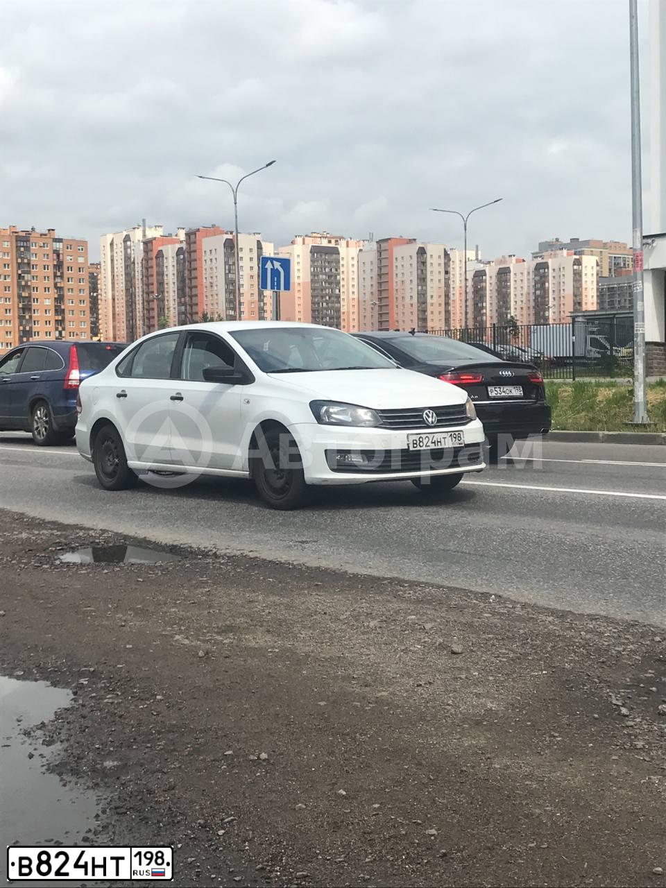 Фото автомобиля VOLKSWAGEN POLO, 2018 — госномер С454ОН40. Цвет: Белый