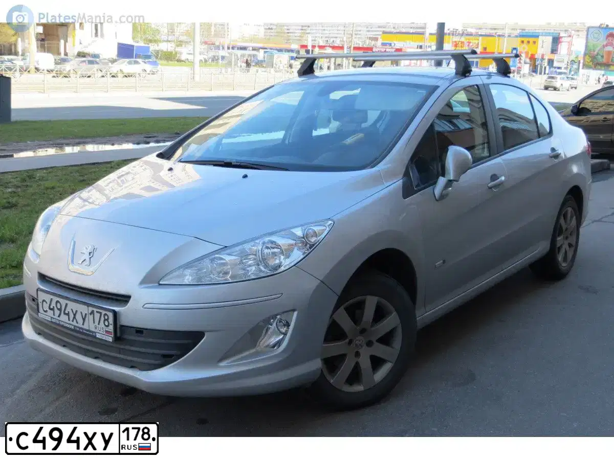 Фото автомобиля PEUGEOT 408, 2014 — госномер С494ХУ178. Цвет: СЕРЕБРИСТЫЙ